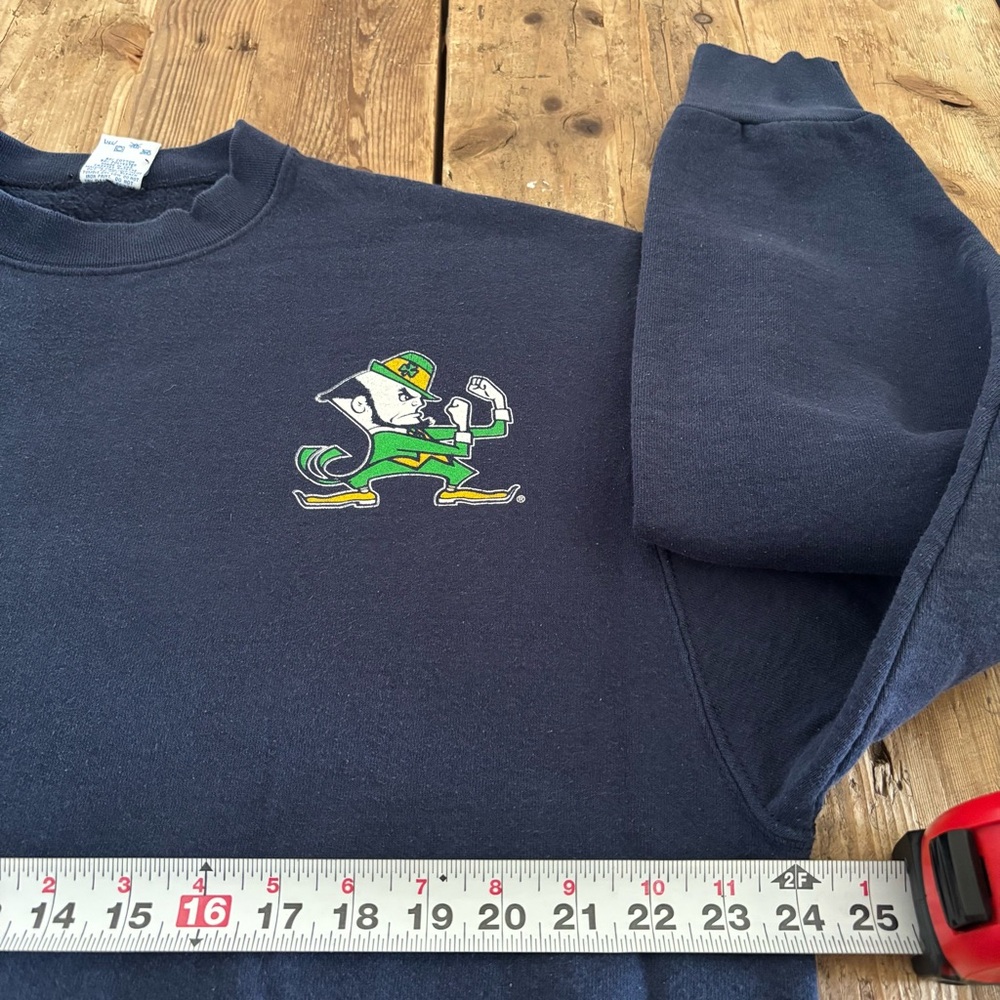Vintage 90s Salem Notre Dame Fighting Irish Crew Sweatshirt USA - Picture 8 of 8